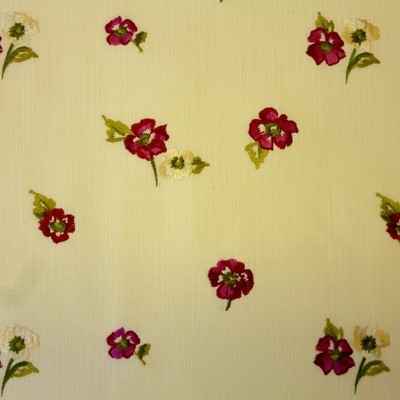 Buckingham Rose Fabric by Prestigious Textiles