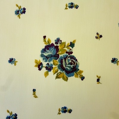 Elizabeth Heliotrope Fabric by Prestigious Textiles