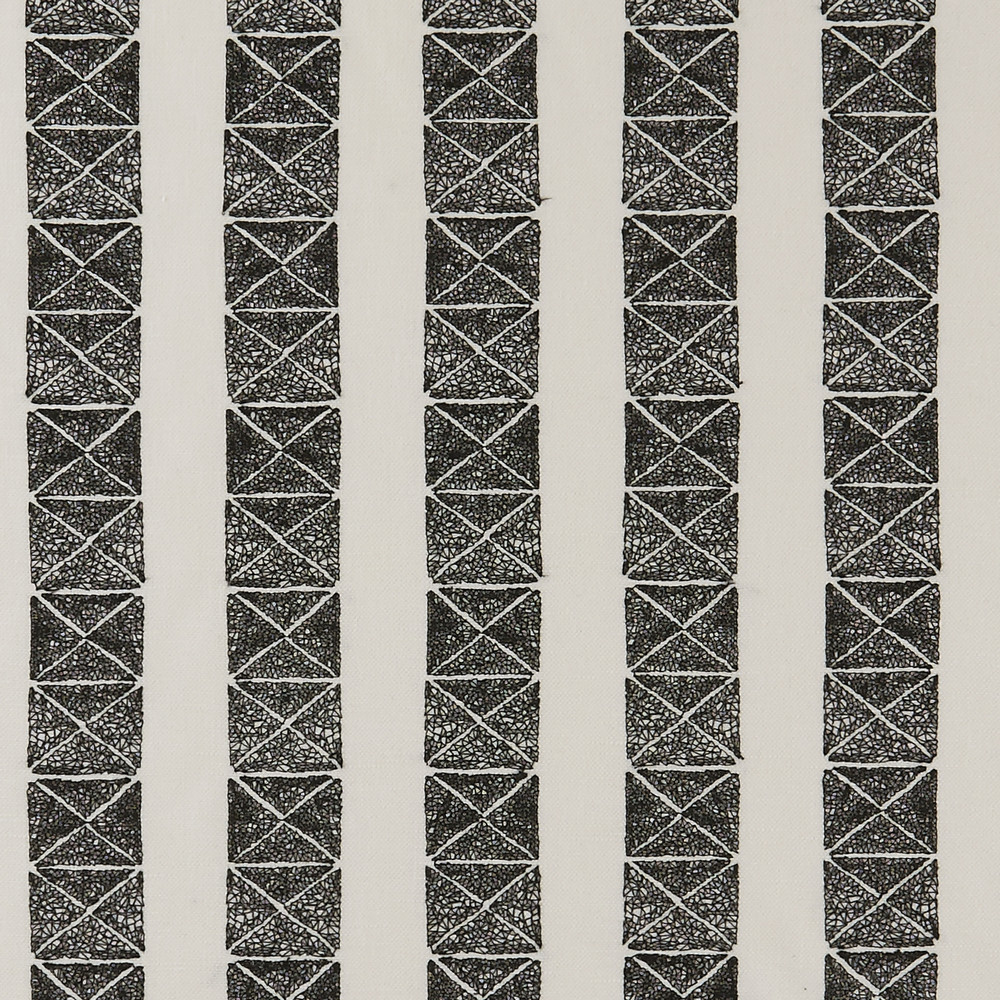Bw1013 Black / White Fabric by Clarke & Clarke