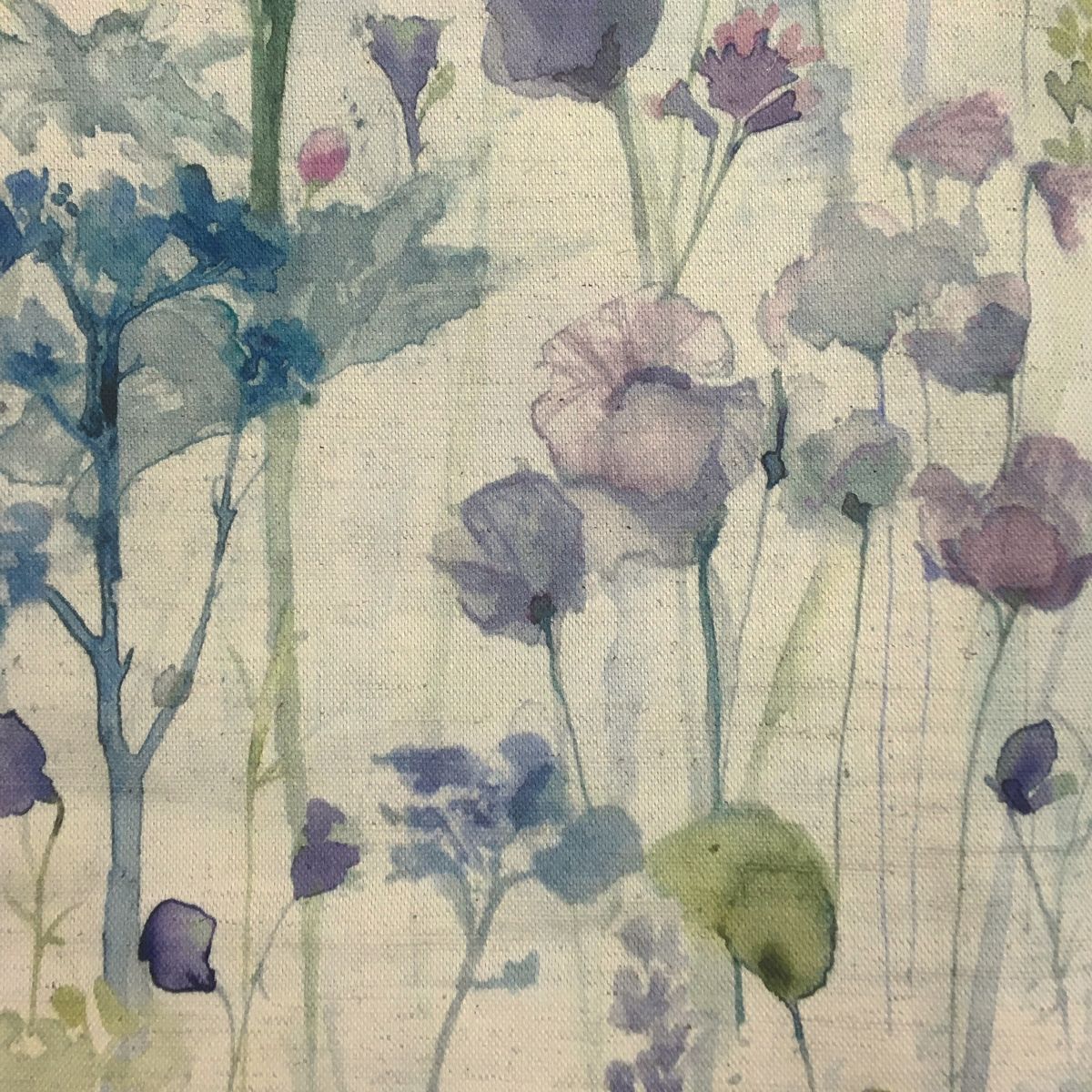Ilinizas Violet Natural Fabric by Voyage Maison