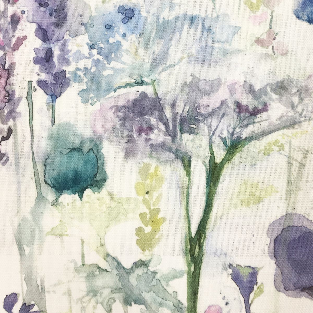 Ilinizas Violet Fabric by Voyage Maison